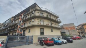 Appartamento in vendita 100 mq – Camporotondo Etneo. Cod. 17678